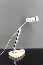 Cargar imagen en el visor de la galería, Importante Lampe de Bureau, Chrome, Aluminium et Marbre, Art Déco Moderniste, France, Circa 1930
