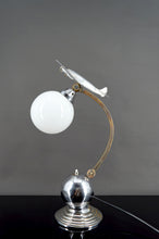 Charger l&#39;image dans la galerie, Lampe &quot;Avion&quot;,  Chrome et Aluminium, Art Deco / Steamline Moderne, Circa 1930-1940
