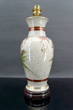 Charger l&#39;image dans la galerie, Lampe en porcelaine de Satsuma, Geishas et Cerisiers, Japon, Circa 1950
