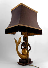 Lade das Bild in den Galerie-Viewer, Lampe Sculpturale en Bronze à double patine verte et dorée représentant la Princesse Sirène Suvannamaccha, Thaïlande, XXe
