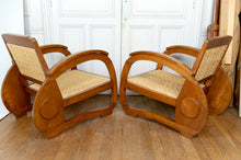 Charger l&#39;image dans la galerie, Paire Fauteuils Club en Teck à Assises en Rotin Tressé, Art Deco Colonial, Circa 1920-1930
