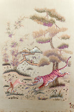 Charger l&#39;image dans la galerie, Important Ensemble de Trois Tapisseries Indochinoises Brodées de Soie Tigres et Cerfs Axis – Vietnam, Époque Coloniale, vers 1930
