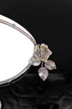 Загрузить изображение в средство просмотра галереи, Applique murale Art Déco en fer forgé et albâtre – France, vers 1920
