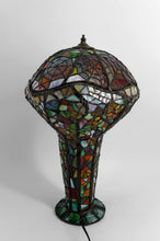 Загрузить изображение в средство просмотра галереи, Belle lampe champignon en vitrail, style Tiffany, Art nouveau – XXᵉ siècle
