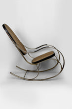 Charger l&#39;image dans la galerie, Rocking Chair Moderniste en Bois Noirci, Cannage et Structure Chromée, Circa 1960-1970
