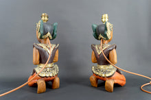 Charger l&#39;image dans la galerie, Paire de Lampes Sculpturales en Bois Polychrome, Indonésie, Circa 1970
