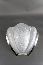 将图片加载到图库查看器，Paire d’appliques Art Déco en bronze chromé et verre Nacrocristal Saint-Lambert Belgique, vers 1925
