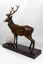 Charger l&#39;image dans la galerie, Importante Lampe Sculpturale en Bronze et Marbre, Cerf, Art Déco, France, Circa 1930
