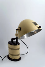 将图片加载到图库查看器，Lampe médicale « Höhensonne » S300, Art Deco Moderniste / Bahaus – Original Hanau Allemagne, circa 1930
