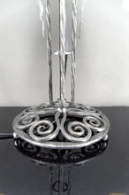 Charger l&#39;image dans la galerie, Importante Lampe Bicéphale en Fer Forgé par Schneider, France, Art Deco, Circa 1920

