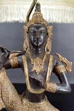 Загрузить изображение в средство просмотра галереи, Lampe au Bouddha Thaï en bronze à double patine noire et dorée, France, Circa 1960

