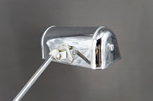Cargar imagen en el visor de la galería, Importante Lampe de Bureau, Chrome, Aluminium et Marbre, Art Déco Moderniste, France, Circa 1930
