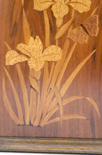 Lade das Bild in den Galerie-Viewer, Armoire murale Art Nouveau en bois marqueté d&#39;iris et de papillons, France, XXe
