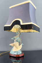 Charger l&#39;image dans la galerie, Paire de Lampes Sculpturales en Bronze à Double Patine Verte et Dorée, Thaïlande, Circa 1970
