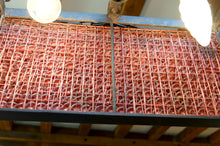 Charger l&#39;image dans la galerie, Important Lustre en Perles de Verre Rouge, Murano, Italie, Brutalisme, Circa 1970
