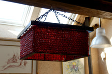 Charger l&#39;image dans la galerie, Important Lustre en Perles de Verre Rouge, Murano, Italie, Brutalisme, Circa 1970
