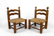 Charger l&#39;image dans la galerie, Paire de chaises basses paillées par Charles Dudouyt, circa 1940
