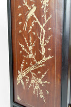 Cargar imagen en el visor de la galería, Armoire asiatique en bois de fer marqueté d&#39;os, Indochine, circa 1880
