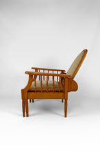 Load image into Gallery viewer, Fauteuil / chaise longue Morris en hêtre, Art Déco, France, Circa 1925
