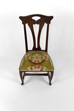 Cargar imagen en el visor de la galería, Salon Art Nouveau 3 éléments, 2 bergères et 1 chaise, France, Circa 1900
