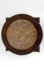 Загрузить изображение в средство просмотра галереи, Sellette basse / table d&#39;appoint Asiatique en bois sculpté de Démons, plateau en marbre, Indochine, Circa 1880
