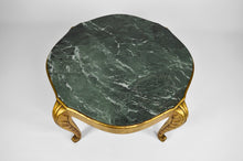 Cargar imagen en el visor de la galería, Table basse Maison Jansen dorée avec marbre vert, Art Déco Néoclassique, 1940s
