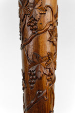 Lade das Bild in den Galerie-Viewer, Lampadaire asiatique en bois sculpté, Indochine, circa 1900

