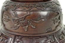 Load image into Gallery viewer, Lampadaire asiatique en bois sculpté, Indochine, circa 1900
