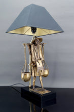 Load image into Gallery viewer, Lampe en bronze, &quot;Le Porteur Peul&quot;, France, Circa 1970
