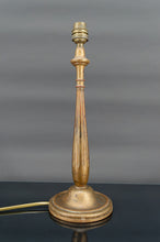 Lade das Bild in den Galerie-Viewer, Lampe Art Deco en bois doré, France, Circa 1920
