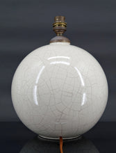 Charger l&#39;image dans la galerie, Lampe boule blanche craquelée, attribuée à Besnard pour Ruhlmann, France, circa 1920
