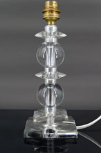 Charger l&#39;image dans la galerie, Lampe en cristal Art Déco, attribuée à Jacques Adnet pour Bacarrat, France, Circa 1940
