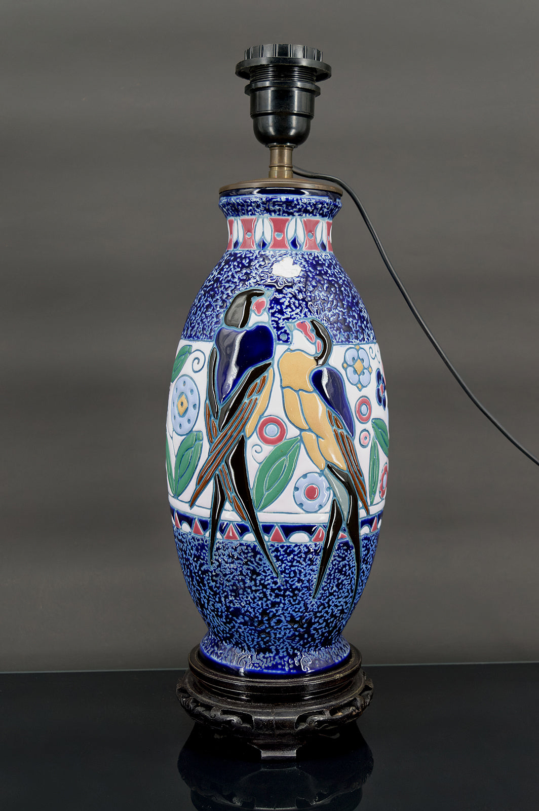 Lampe aux Hirondelles, Imperial Amphora, Tchécoslovaquie, Art Déco, Circa 1920