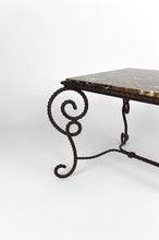 Загрузить изображение в средство просмотра галереи, Table basse en fer forgé patiné et marbre, circa 1940
