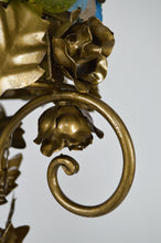 Load image into Gallery viewer, Lampadaire doré en fer forgé et perles de verre
