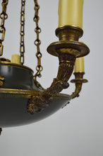 Cargar imagen en el visor de la galería, Lustre Empire en bronze, modèle aux mascarons
