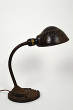 Load image into Gallery viewer, Lampe américaine articulée Eagle USA

