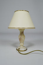 将图片加载到图库查看器，Petite lampe italienne en marbre blanc
