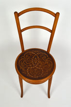 将图片加载到图库查看器，Chaise bistrot par J&amp;J Kohn avec assise décorée
