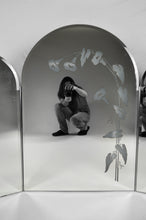 Cargar imagen en el visor de la galería, Miroir triptyque éclairé, vers 1970-1980
