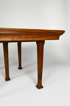 Загрузить изображение в средство просмотра галереи, Table Art Nouveau à 5 pieds en noyer par G. E. Nowak, vers 1905
