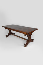 Load image into Gallery viewer, Table Anglaise Neogothique en acajou vers 1840

