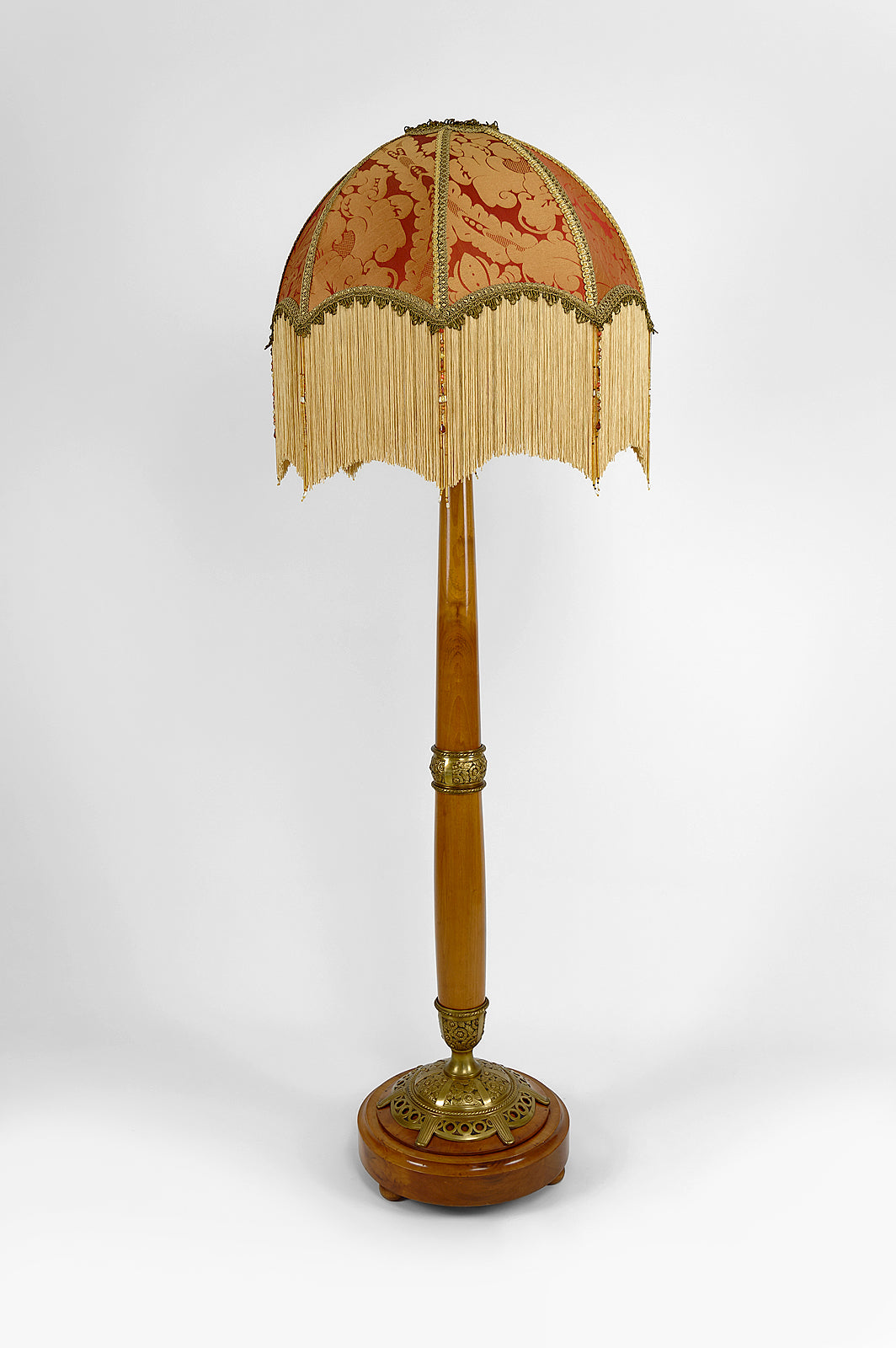 Lampadaire Art Nouveau en merisier par Paul Follot, circa 1920