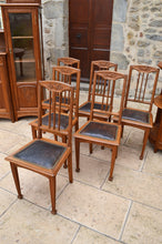 Charger l&#39;image dans la galerie, Table et 6 chaises Art Nouveau par Gauthier-Poinsignon en chêne
