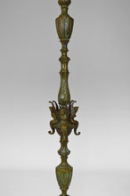 Загрузить изображение в средство просмотра галереи, Chandelier Napoléon III en bronze patiné, modèle aux Sirènes
