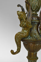 Cargar imagen en el visor de la galería, Chandelier Napoléon III en bronze patiné, modèle aux Sirènes
