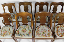 Lade das Bild in den Galerie-Viewer, Lot de 8 chaises de salle à manger en acajou, style Restauration, XIXe.
