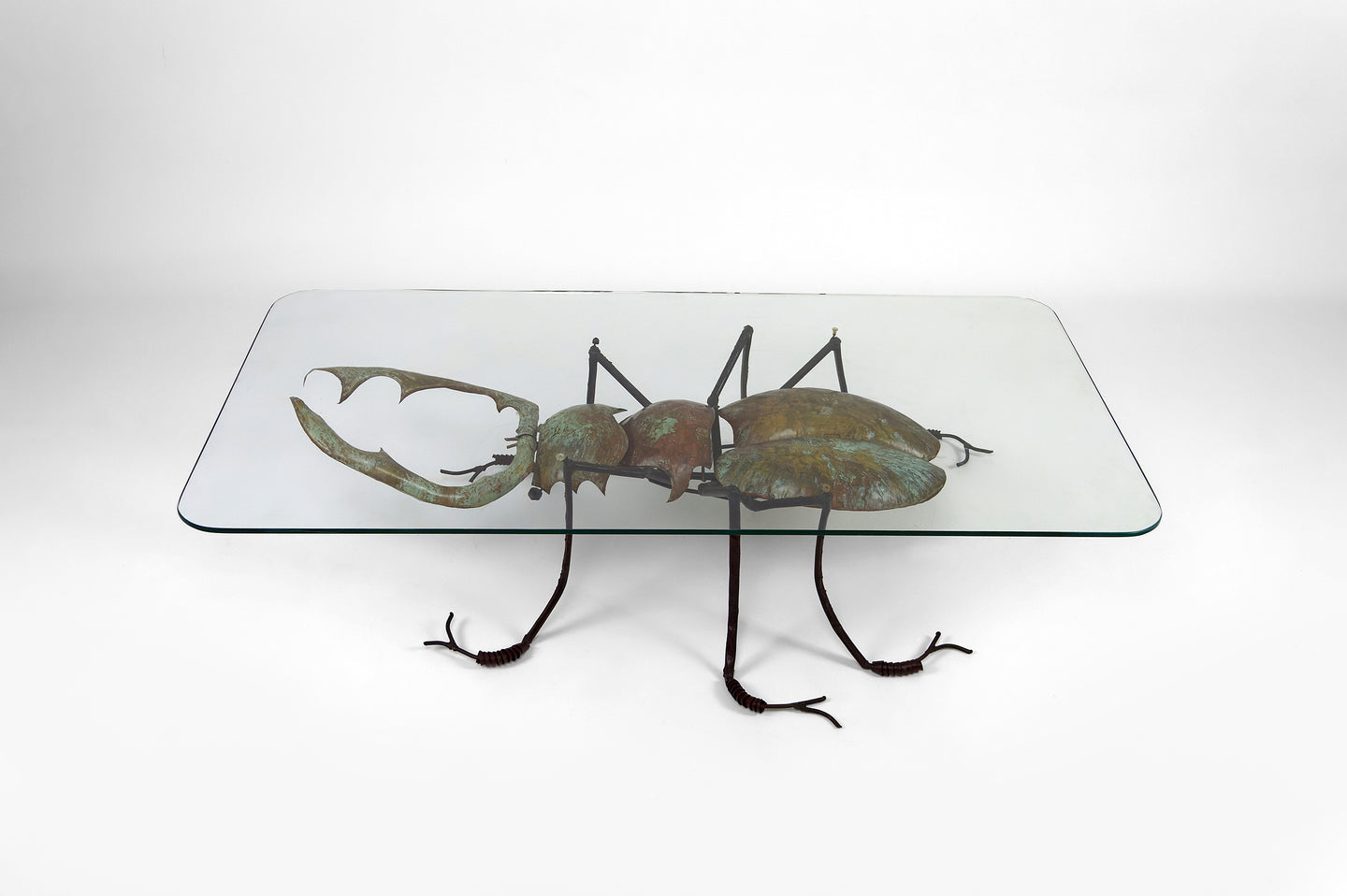 Table basse au scarabée par François Melin, circa 1970