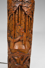 Загрузить изображение в средство просмотра галереи, Lampe asiatique en bois sculpté
