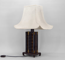 Load image into Gallery viewer, Lampe Boulier avec abat-jour Pagode, Chine, circa 1950
